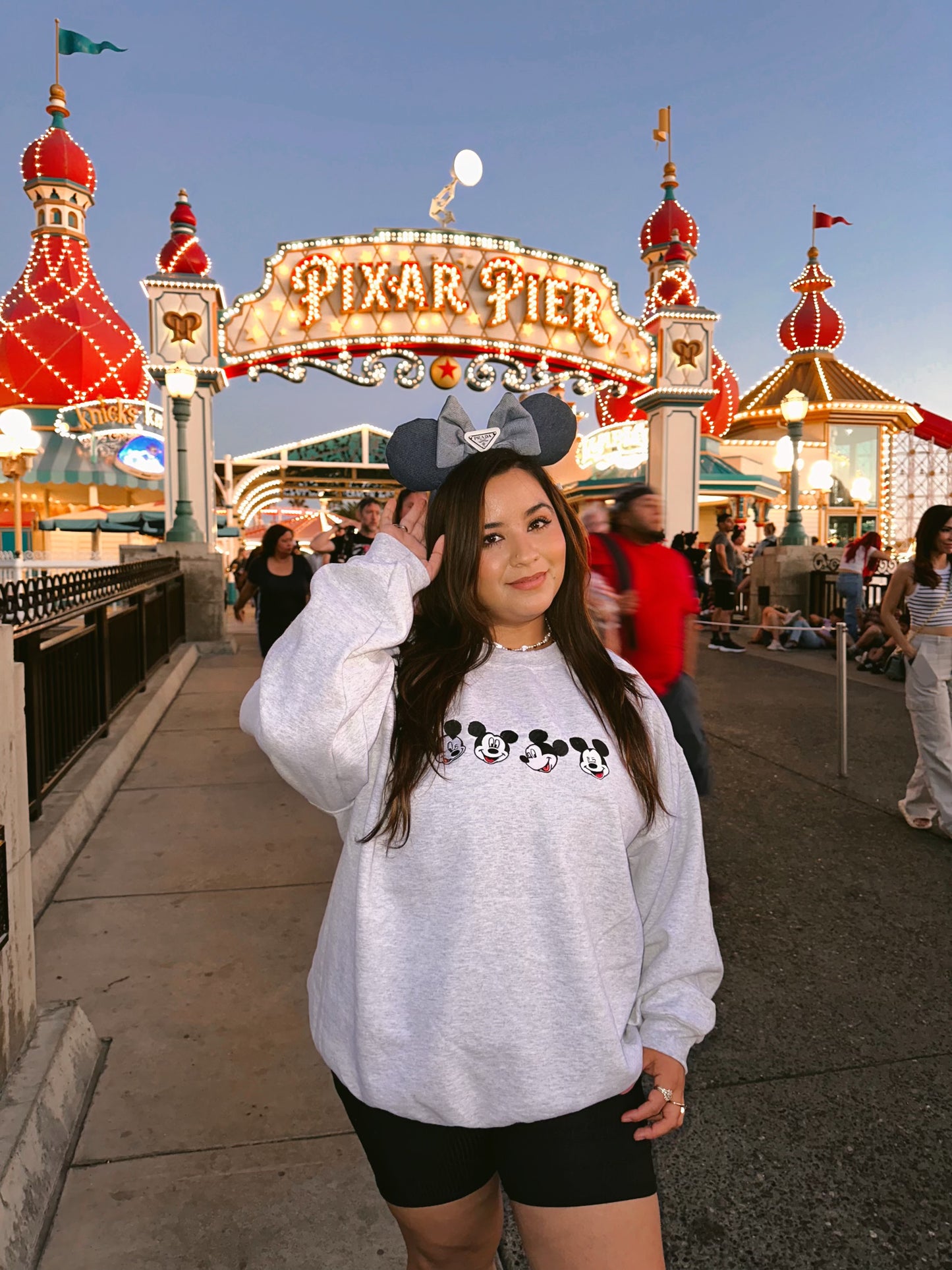 Vintage Mouse Crewneck